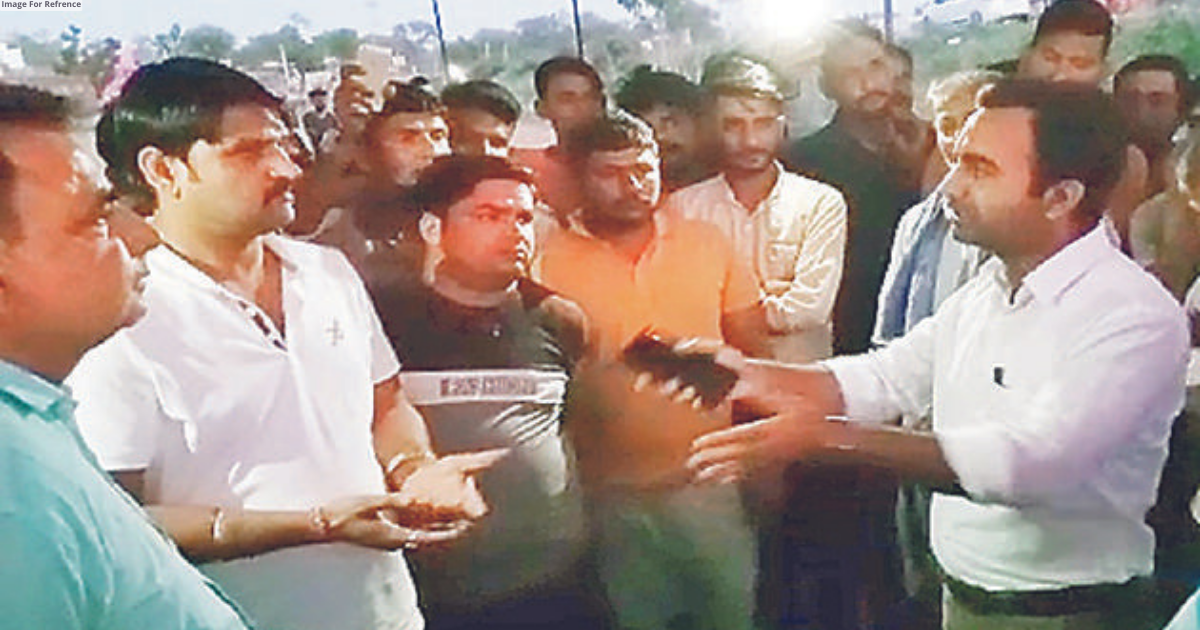 Stone pelted on cops in Nadbai over Ambedkar’s statue